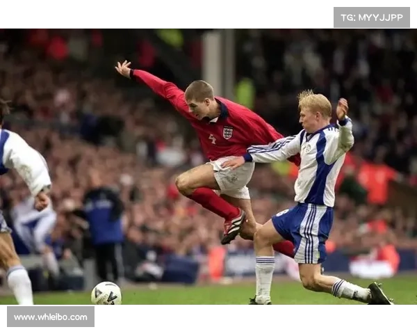 从杰拉德4号球衣看一座城市的足球信仰与永不言弃精神传承的故事 从杰拉德4号球衣看一座城市的足球信仰与永不言弃精神传承的故事